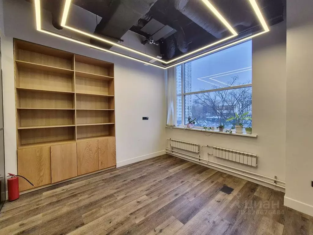 Помещение свободного назначения в Москва Миклухо-Маклая ул., 18к3 (18 ... - Фото 1