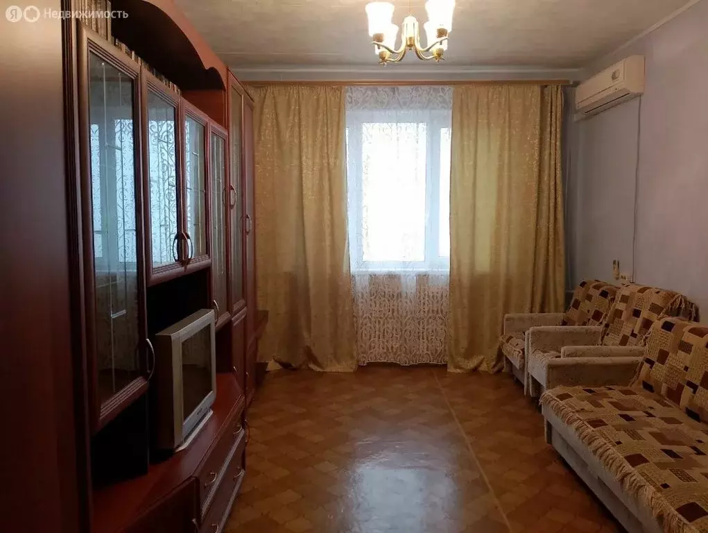 2-комнатная квартира: Волгоград, район Семь Ветров, бульвар 30-летия ... - Фото 0