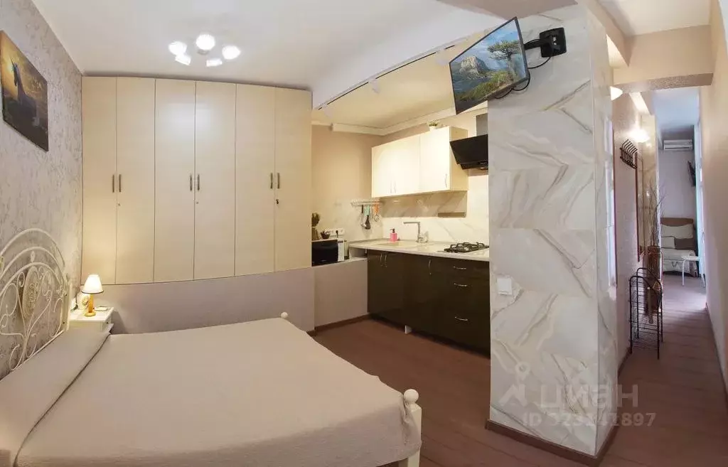 Комната Крым, Алушта ул. Набережная, 24А - Фото 1