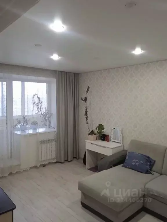 2-к кв. Хакасия, Абакан ул. Стофато, 5Г (58.1 м) - Фото 1