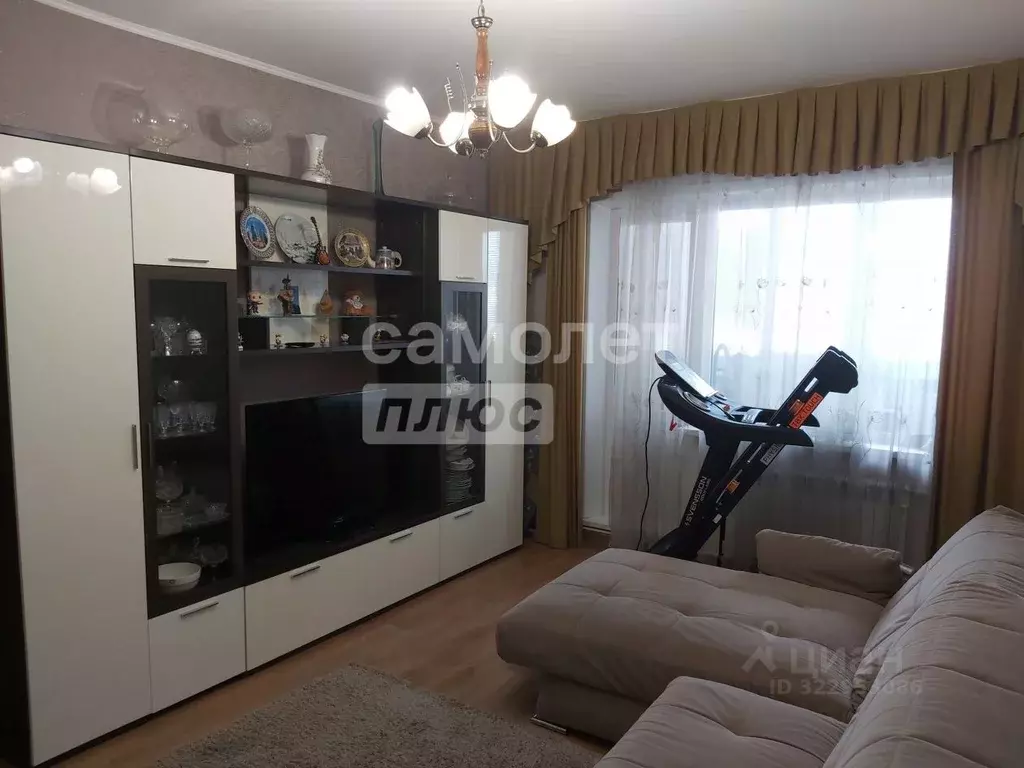 3-к кв. Астраханская область, Астрахань Грановский пер., 59к1 (70.0 м) - Фото 1