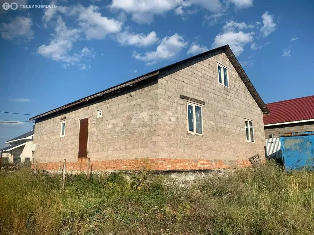 Дом в посёлок городского типа Нижняя Мактама, Виноградная улица (106.7 ... - Фото 1