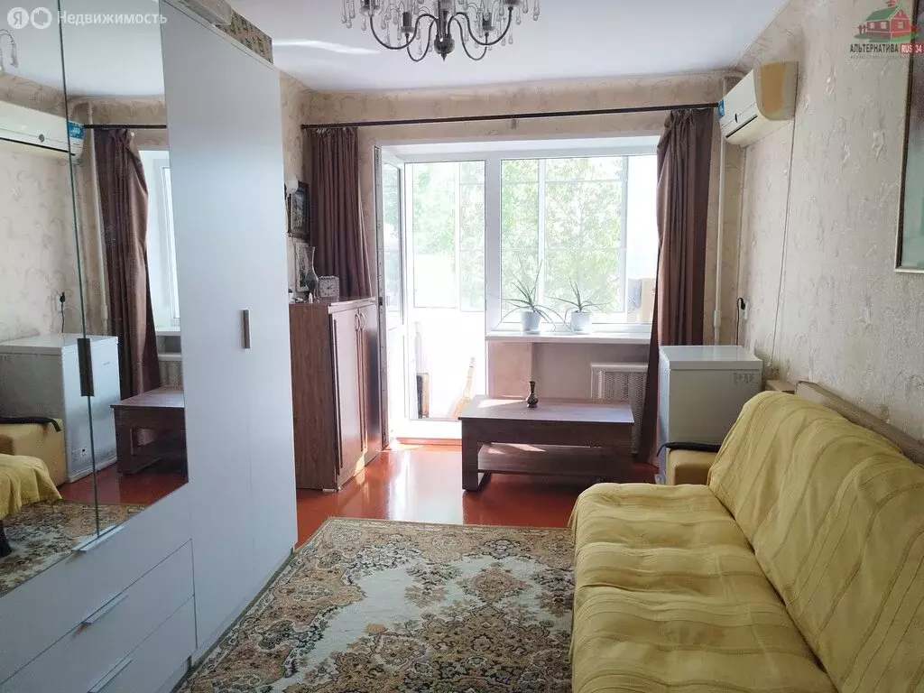 3-комнатная квартира: Волгоград, Богунская улица, 26 (53 м) - Фото 1