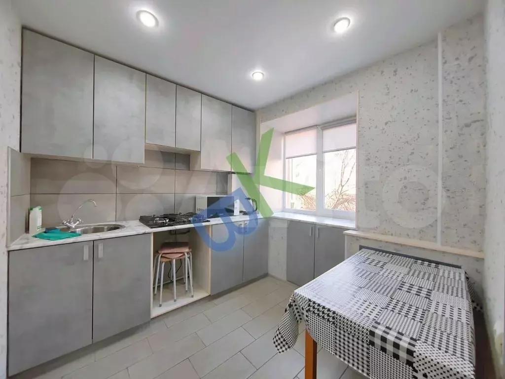1-к. квартира, 28,5 м, 2/5 эт. - Фото 0