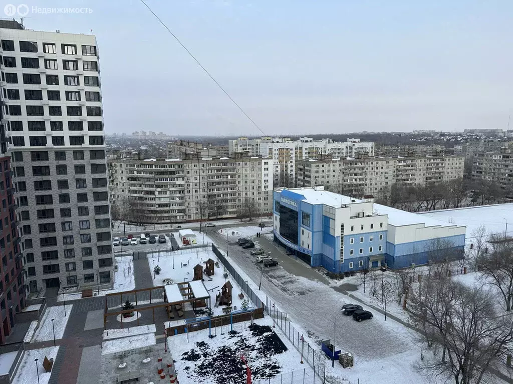 1-комнатная квартира: Хабаровск, улица Чехова, 24 (66 м) - Фото 1