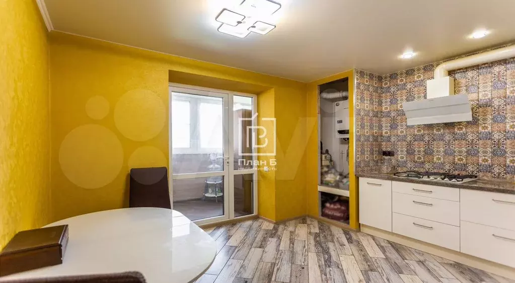 2-к. квартира, 75 м, 9/10 эт. - Фото 0
