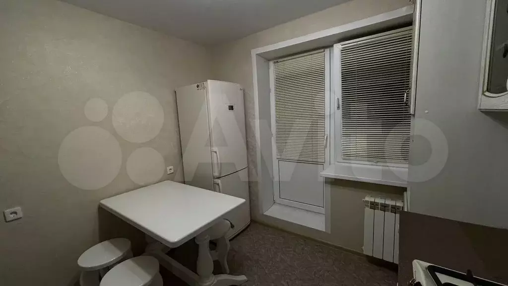 1-к. квартира, 40 м, 7/10 эт. - Фото 1