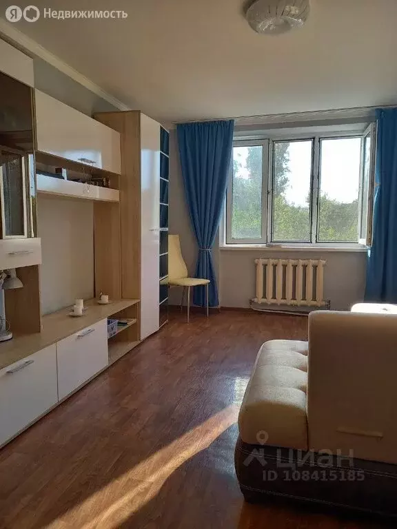 2-комнатная квартира: Феодосия, улица Федько, 1 (55 м) - Фото 1