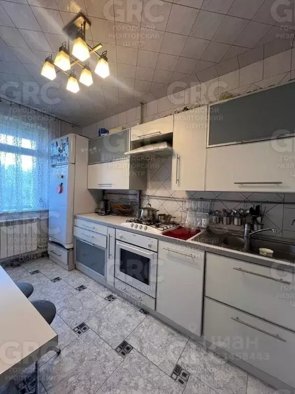 3-к кв. Краснодарский край, Сочи Адлер жилрайон, ул. Ульянова, 53 ... - Фото 1