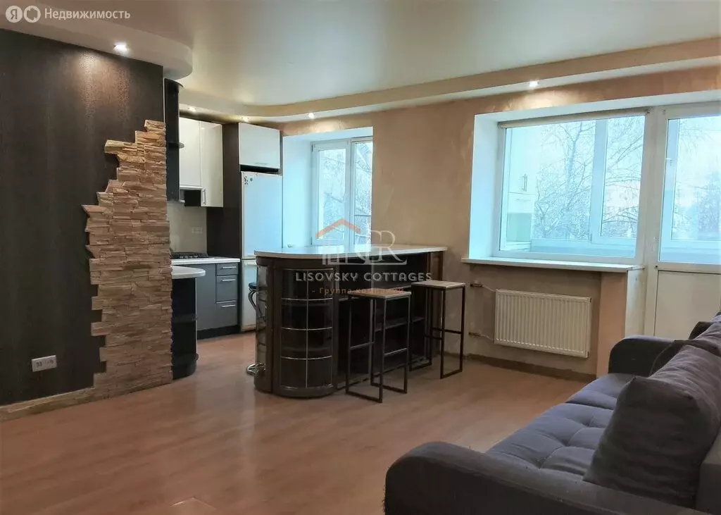 2-комнатная квартира: Уфа, проспект Октября, 56 (46.2 м) - Фото 1