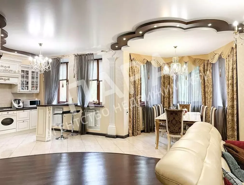 5-к кв. Самарская область, Самара Солнечная ул., 71 (190.3 м) - Фото 1