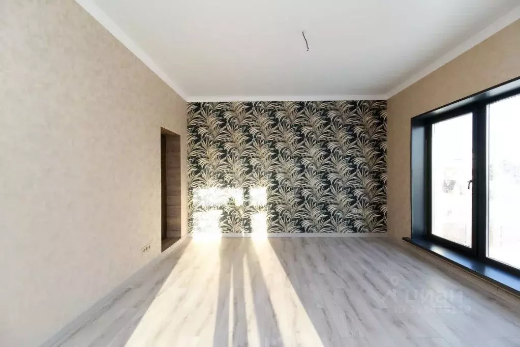 Дом в Красноярский край, Красноярск городской округ, пос. Элита, ... - Фото 1