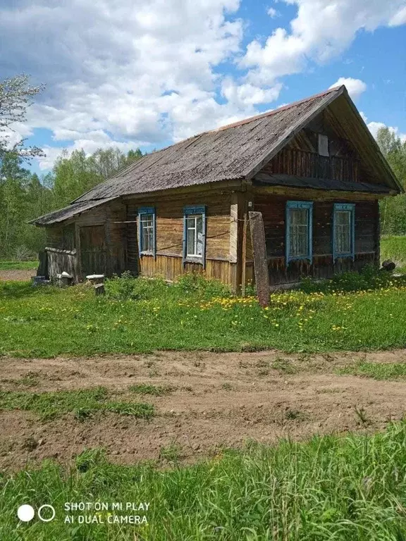 Дом в Псковская область, Невельский муниципальный округ, д. Церковище  ... - Фото 0