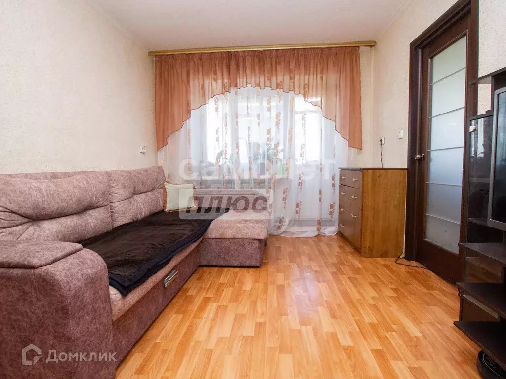 Продаётся 3-к квартира, 41.8 м - Фото 0