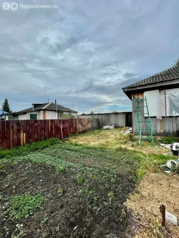 Дом в село Большое Раково, улица Чапаева (89 м) - Фото 1