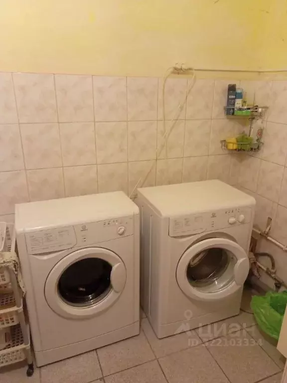 Комната Санкт-Петербург Серебристый бул., 13К1 - Фото 2