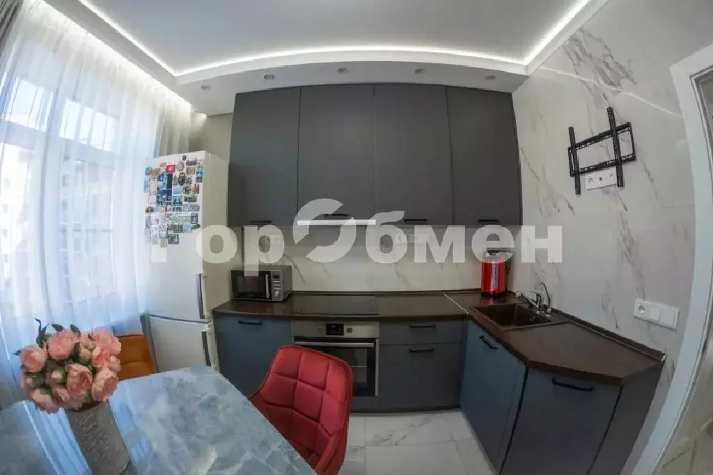 Продается 2-комнатная квартира - Фото 2