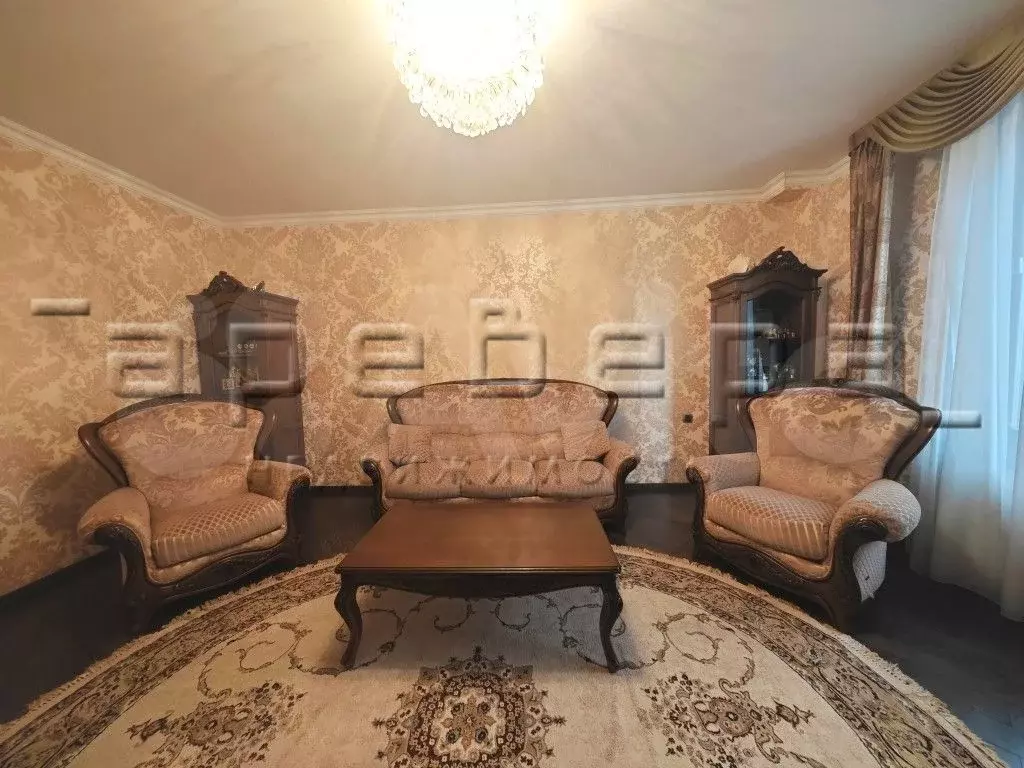 3-к. квартира, 113 м, 6/7 эт. - Фото 1