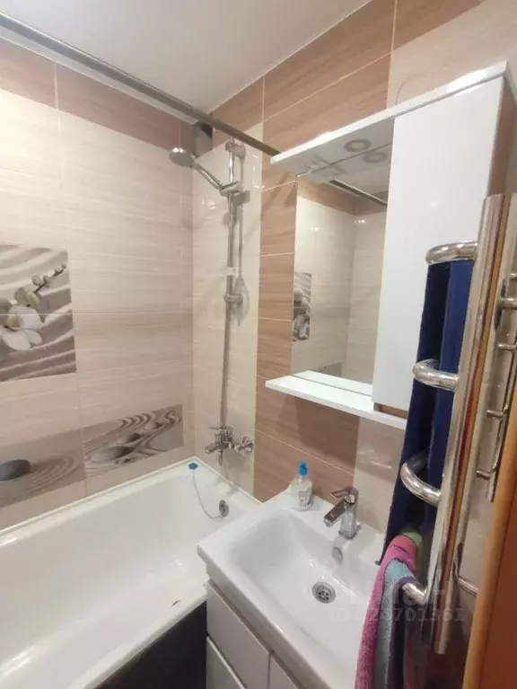 3-к кв. Омская область, Омск ул. 2-я Любинская, 11А (63.0 м) - Фото 1