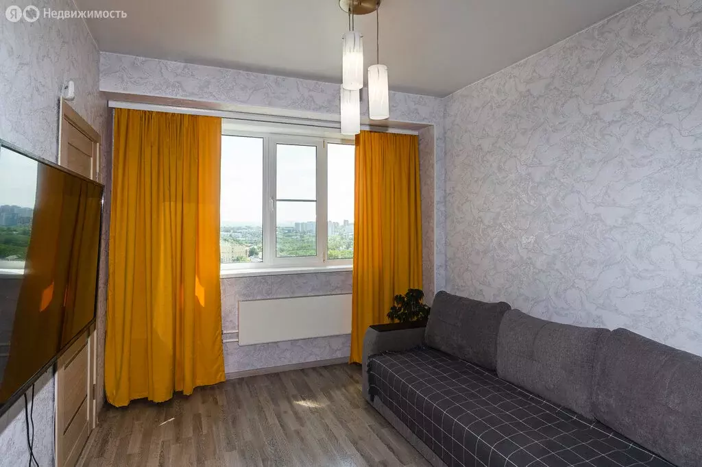 1-комнатная квартира: Иркутск, микрорайон Радужный, 72 (42 м) - Фото 0