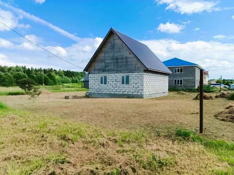 Дом в Ленинградская область, Ломоносовский район, Кипенское с/пос, д. ... - Фото 1