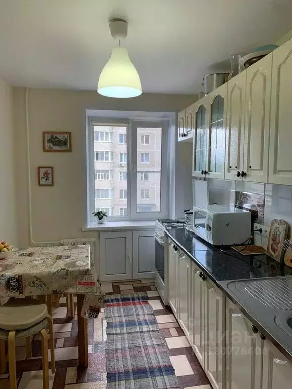 3-к кв. Чувашия, Чебоксары ул. Чернышевского, 9 (60.9 м) - Фото 0