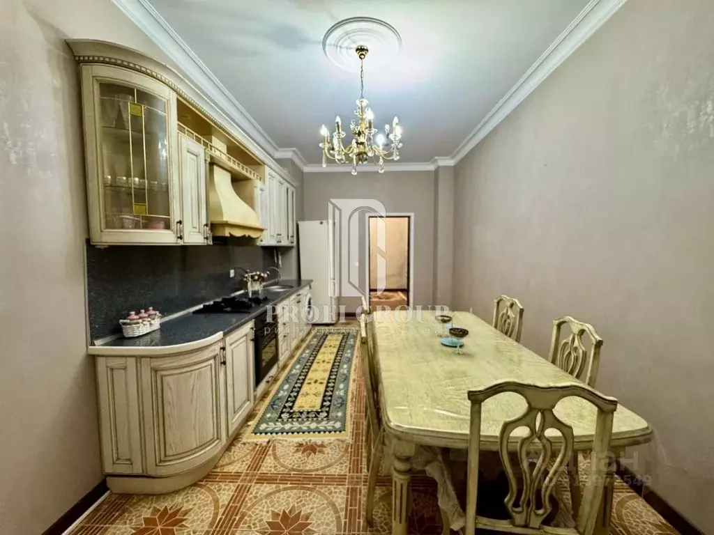 3-к кв. Дагестан, Махачкала ул. Генерала Омарова (145.0 м) - Фото 0