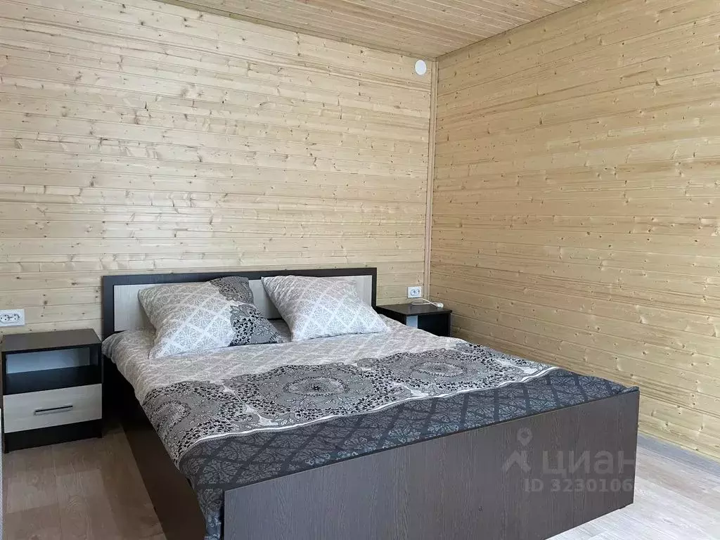 Дом в Волгоградская область, Среднеахтубинский район, Фрунзенское ... - Фото 1