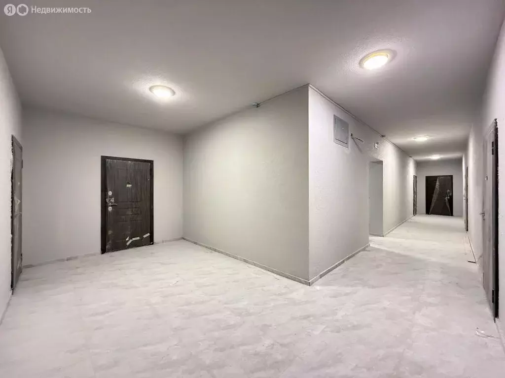 3-комнатная квартира: Нальчик, улица Тарчокова, 33 (108 м) - Фото 2