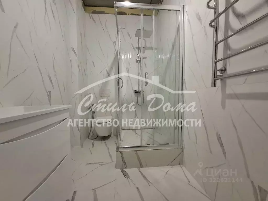 2-к кв. Волгоградская область, Волгоград ул. Покрышкина, 2 (55.0 м) - Фото 2