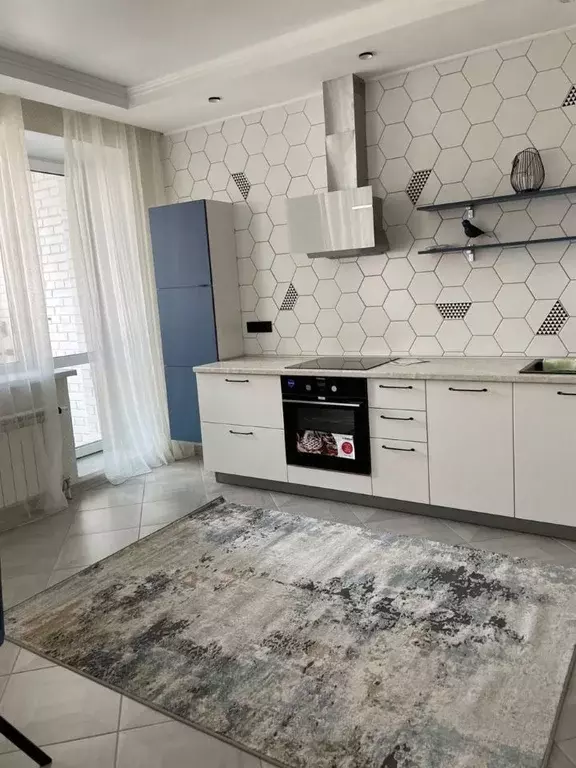 2-к кв. Омская область, Омск ул. Красный Путь, 101к1 (55.0 м) - Фото 1