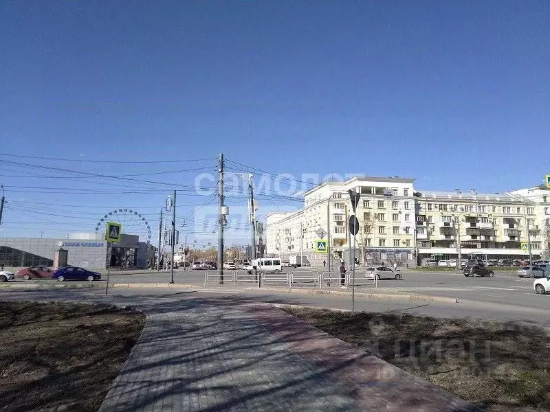 Комната Челябинская область, Челябинск ул. Савина, 13 (17.0 м) - Фото 0