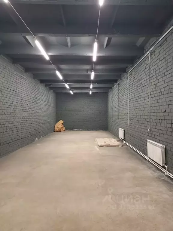 Помещение свободного назначения в Тверская область, Вышний Волочек ул. ... - Фото 1