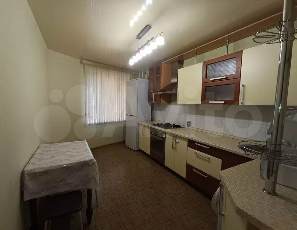 2-к. квартира, 65 м, 6/9 эт. - Фото 0