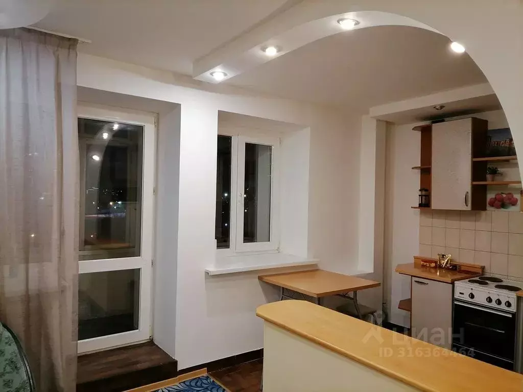 1-к кв. Красноярский край, Красноярск ул. Куйбышева, 85 (35.0 м) - Фото 0