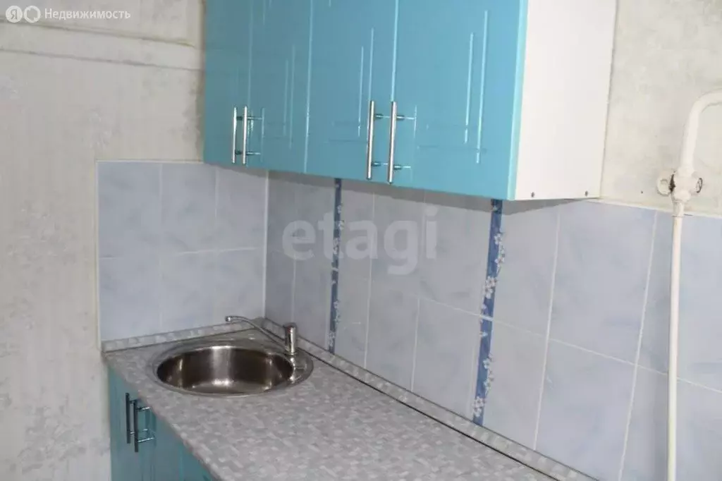 3-комнатная квартира: Липецк, улица Космонавтов, 25 (61.5 м) - Фото 1