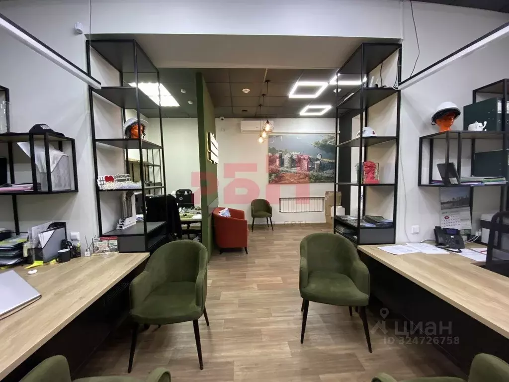 Торговая площадь в Курганская область, Курган ул. Куйбышева, 42А (50 ... - Фото 1