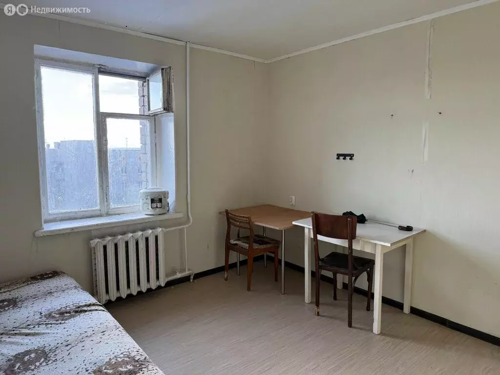1к в 4-комнатной квартире (11.7 м) - Фото 1