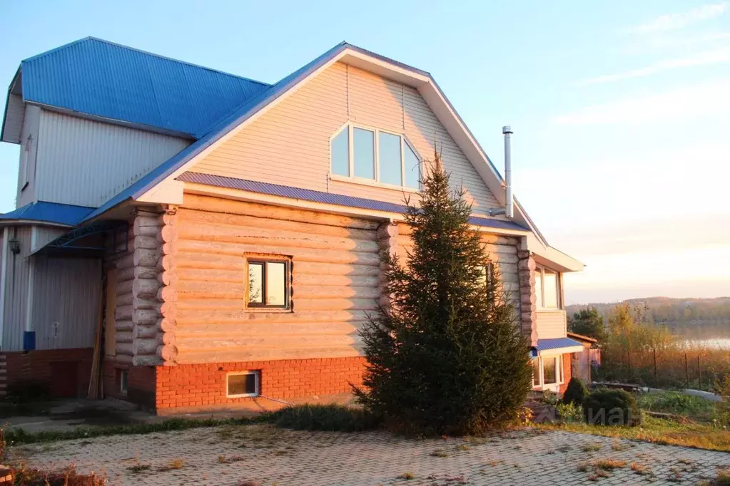 Дом в Пермский край, Нытва ул. Карла Маркса, 141 (213 м) - Фото 2