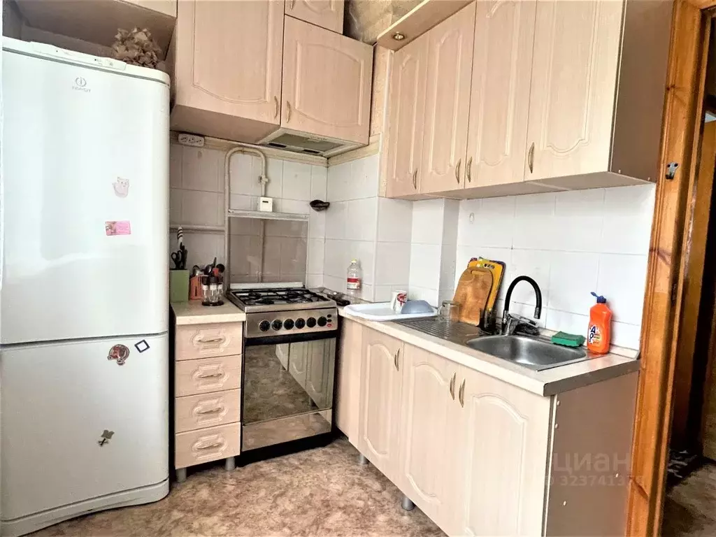 1-к кв. Омская область, Омск ул. 4-я Железнодорожная, 8 (34.7 м) - Фото 1