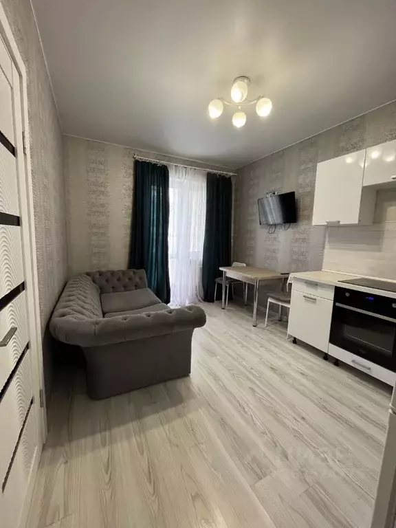 2-к кв. Пензенская область, Пенза просп. Победы, 97 (45.0 м) - Фото 1