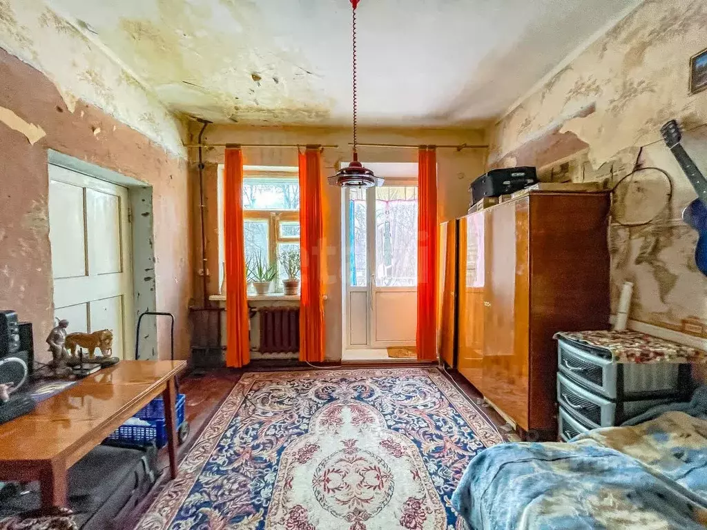 3-к кв. Ленинградская область, Кировский район, Назия пгт ул. ... - Фото 1