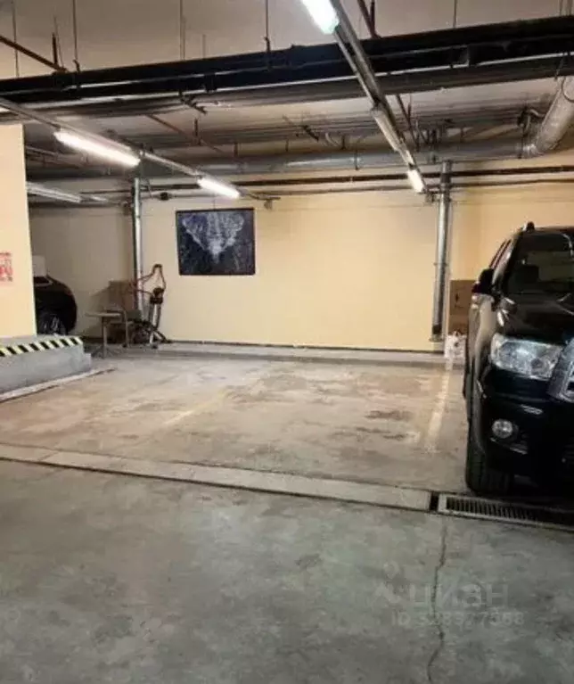 Гараж в Москва Вознесенский пер., 9С2 (14 м) - Фото 0