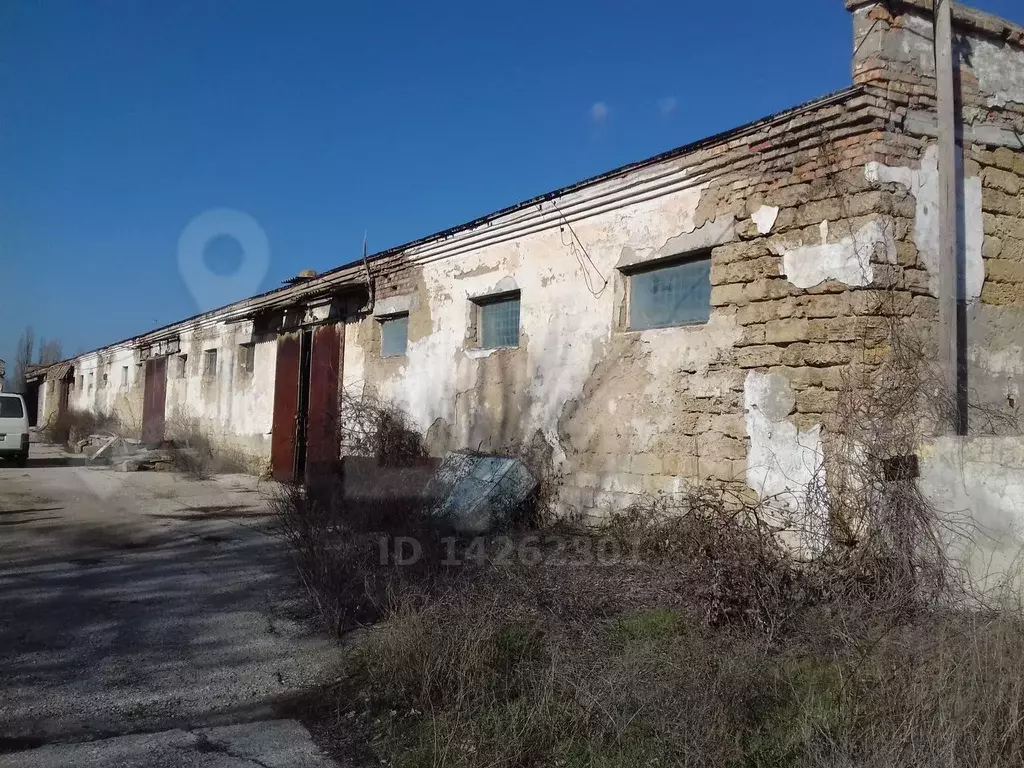 Склад в Крым, Красноперекопск ул. 3-я Промышленная (1328.0 м) - Фото 0