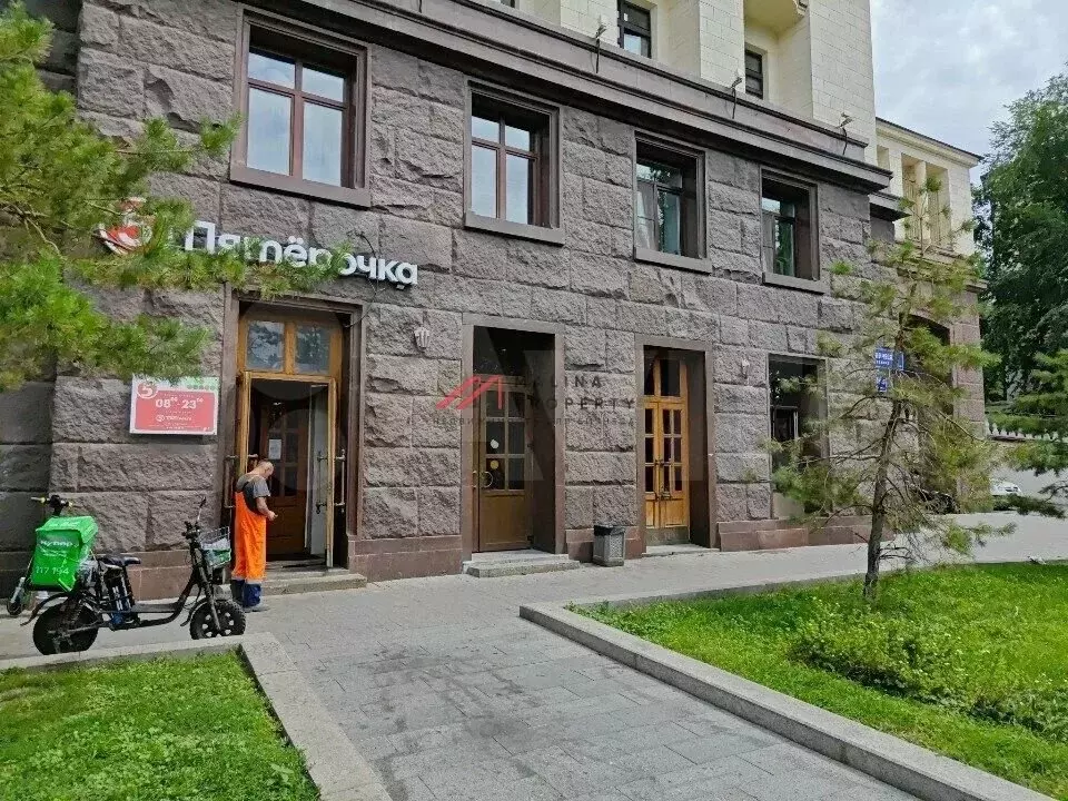 Аренда торгового помещения на Котельнической набережной - Фото 1