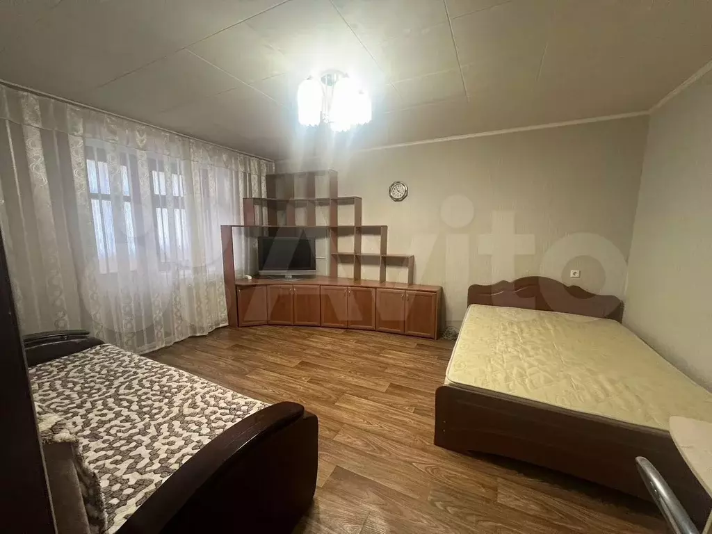1-к. квартира, 40 м, 2/6 эт. - Фото 0