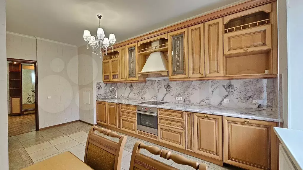 3-к. квартира, 91 м, 1/7 эт. - Фото 1