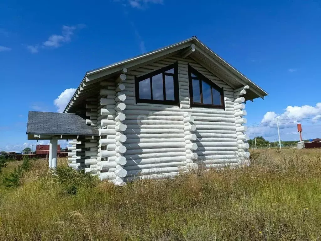 Дом в Ульяновская область, Чердаклинский район, Красноярское с/пос, с. ... - Фото 1