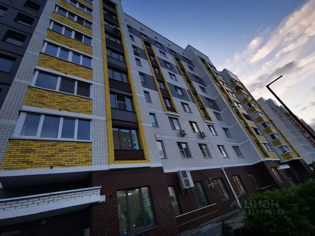 2-к кв. Удмуртия, Ижевск ул. Архитектора П.П. Берша, 37 (60.0 м) - Фото 0