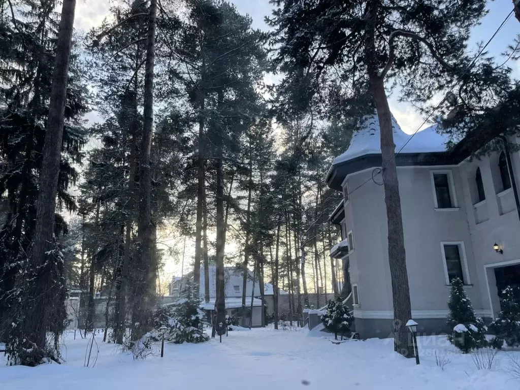 Коттедж в Московская область, Люберцы городской округ, Малаховка пгт, ... - Фото 2